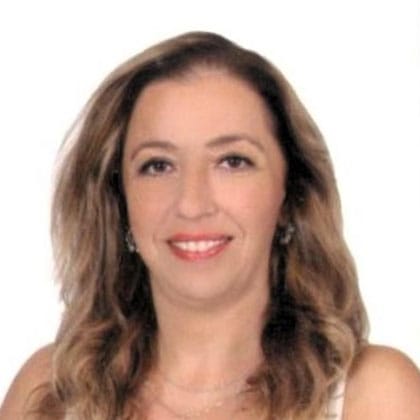 Aslı öztürk